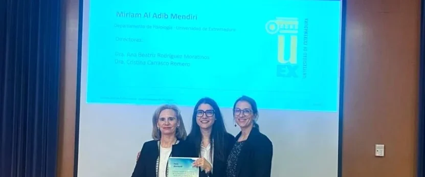 Miriam Al Adib-Mendiri con Ana B. Rodriguez Moratinos y Cristina Carrasco